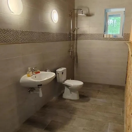 Kleine Waldhaeuschen Apartament *